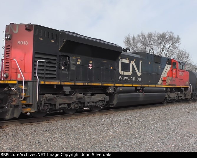 CN 8913